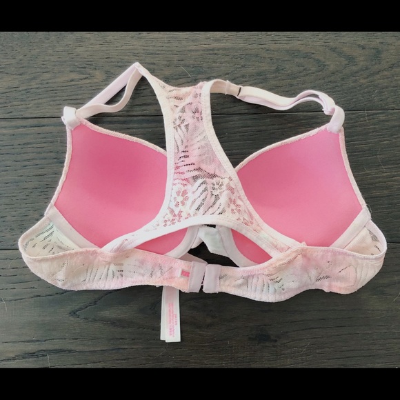 Victoria secret push-up bra - Picture 3 of 3